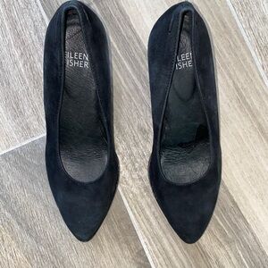 Eileen Fisher hawk black suede chunky heel. Size 5